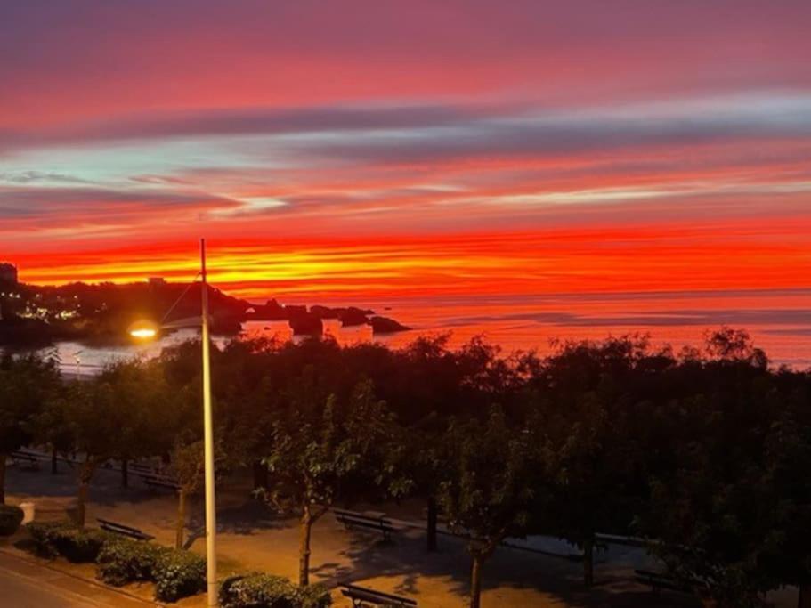 Appartement Le Sahel - Vue Imprenable Sur L'Ocean Biarritz Bagian luar foto